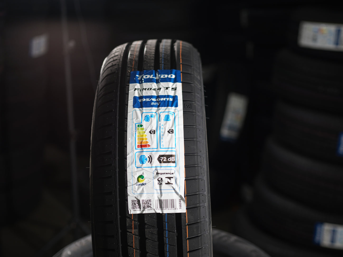 Kit 2 Pneus Firoza T5 195/60R15 88V – Novo