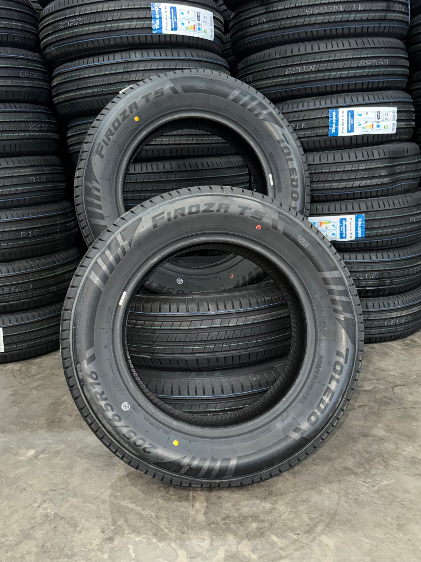 Kit 2 Pneus Firoza T5 205/60R16 96XLV – Novo