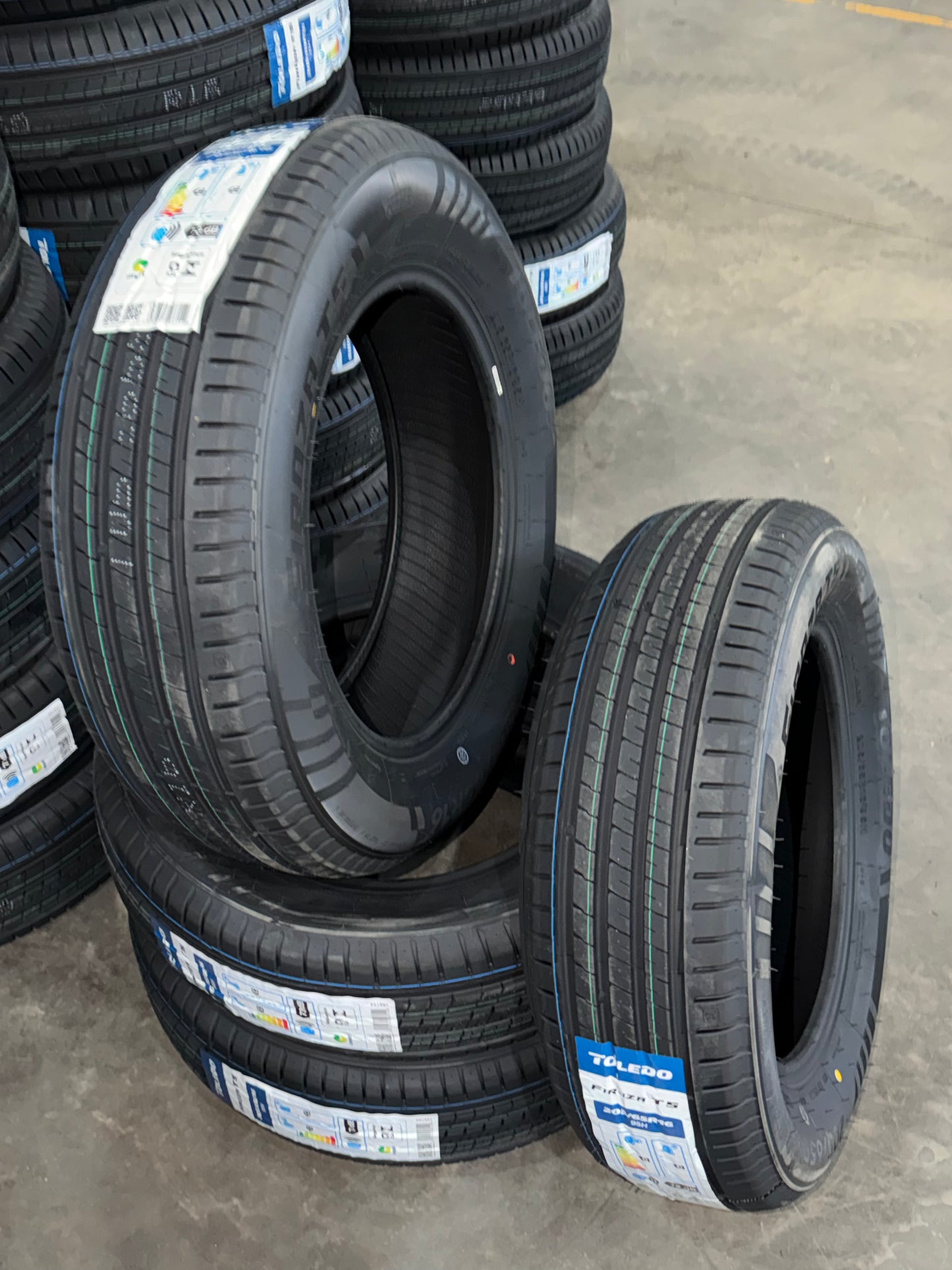 Kit 2 Pneus Firoza T5 205/60R16 96XLV – Novo