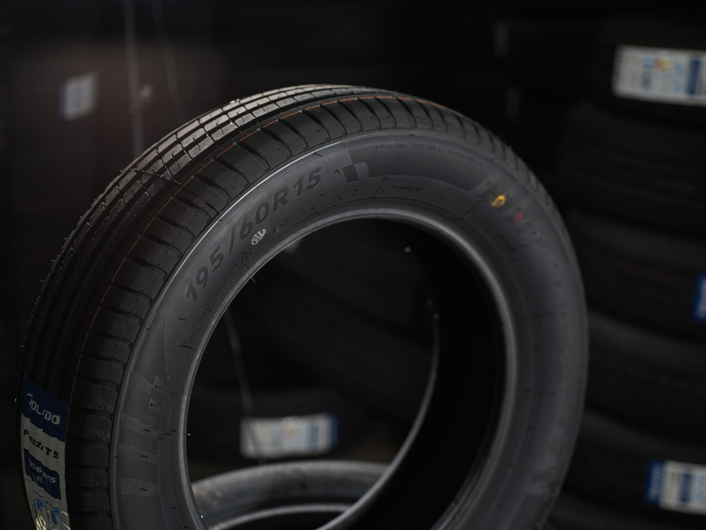 kit 4 Pneus Firoza T5 195/60R15 88V – Novo