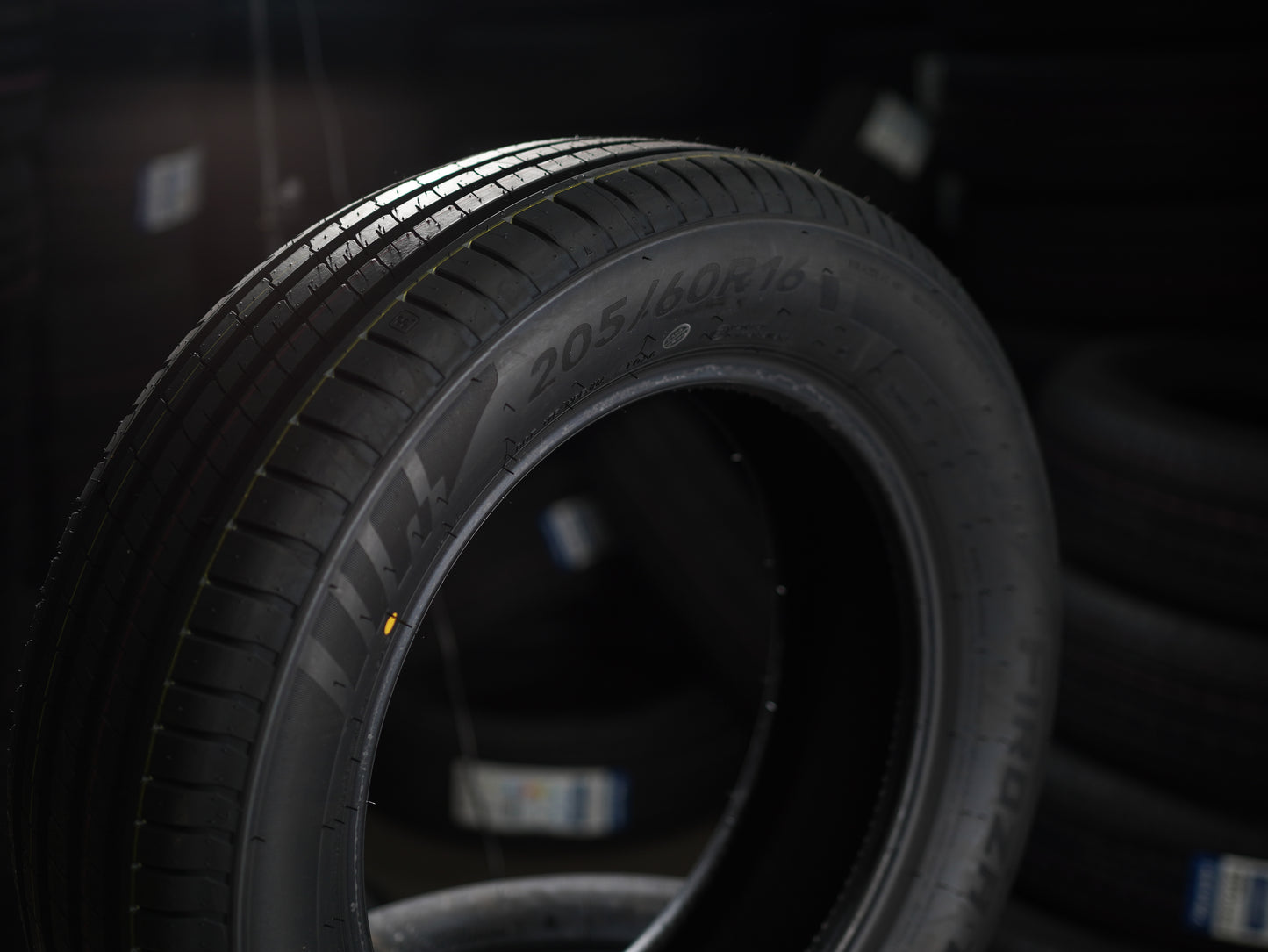 Pneu Firoza T5 205/60R16 96XLV – Novo