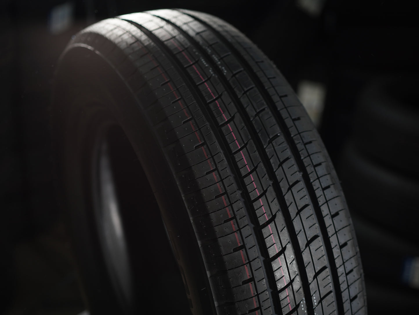 Kit 4 Pneus Rovitta Van 225/65R16C 112/110R – Novo