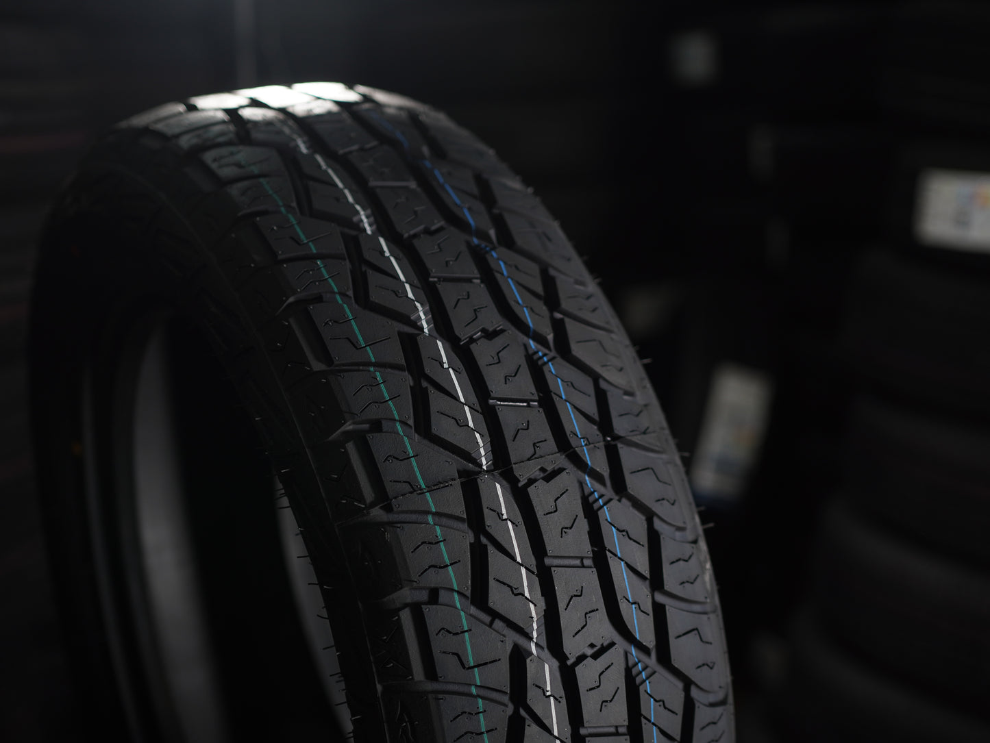Pneu Ragnar A8 225/60R17 99H – Novo