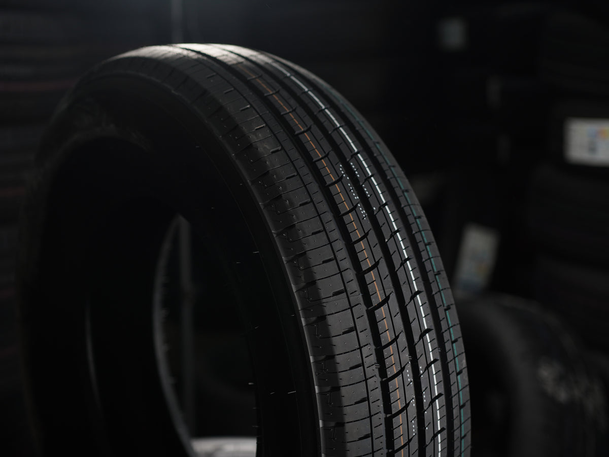 Kit 4 Pneus Rovitta Van 215/75R16C 116/114R - Novo