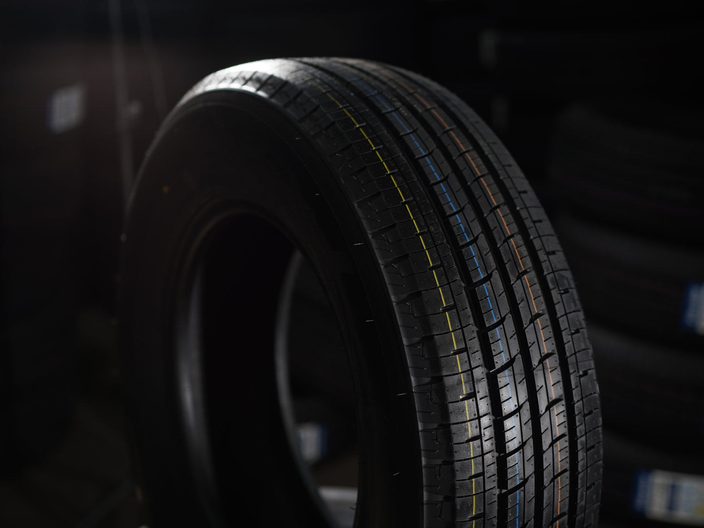 Kit 2 Pneus Rovitta Van 205/70R15C 106/104R – Novo